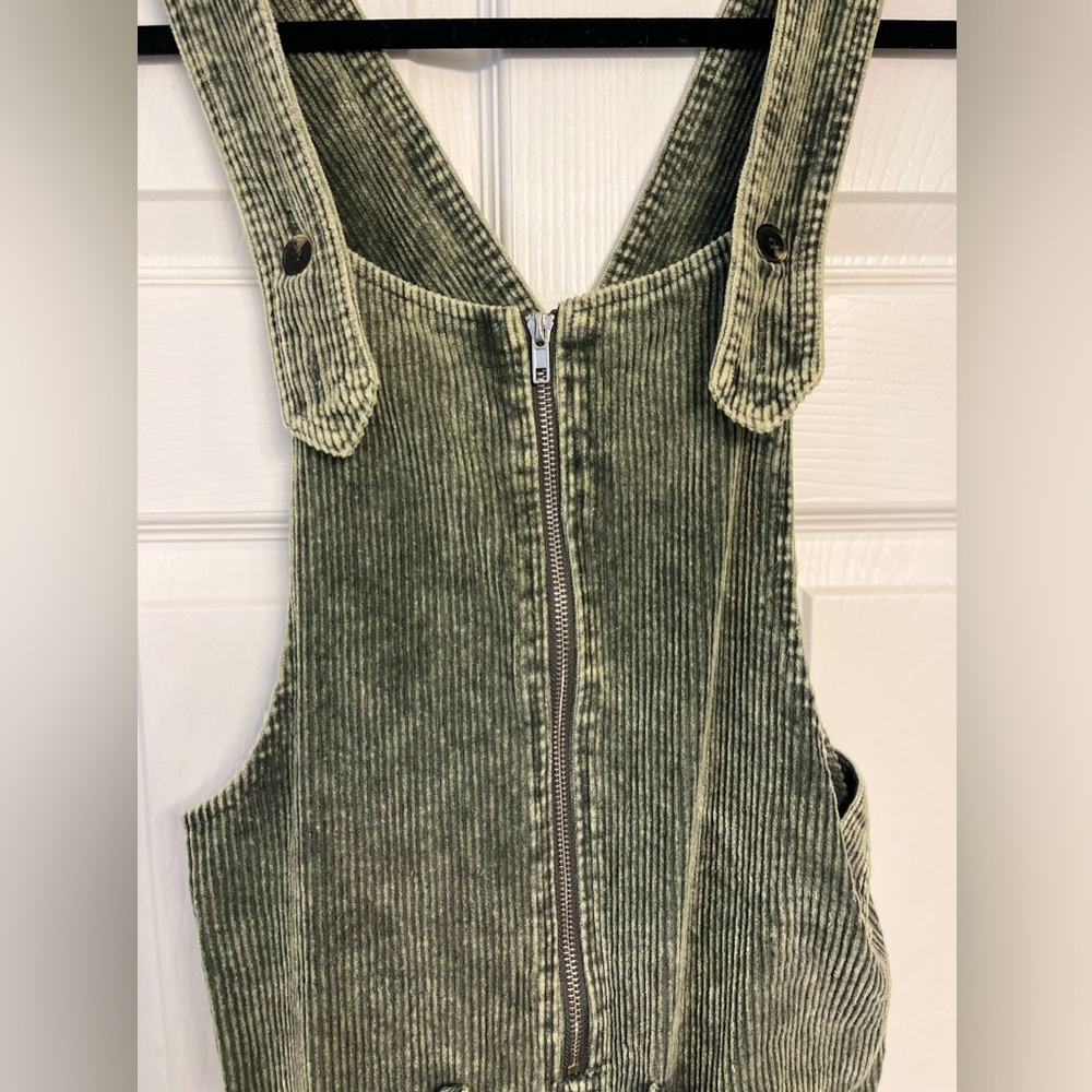 Olive green corduroy overall dress w/ pockets & front zipper; size small; new